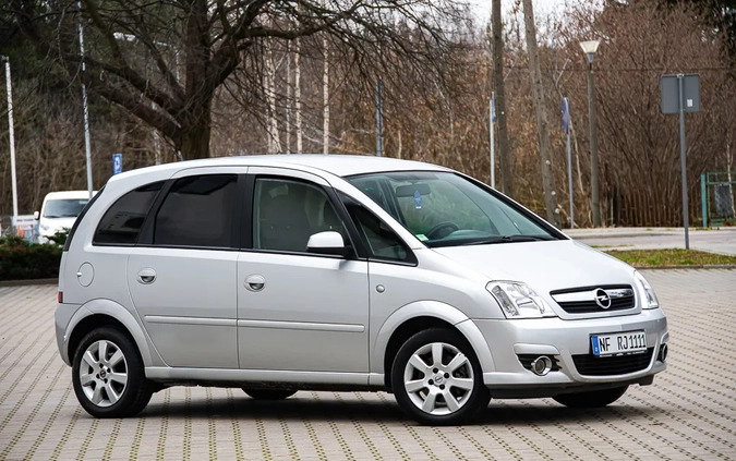 Opel Meriva cena 9900 przebieg: 232000, rok produkcji 2006 z Maszewo małe 562